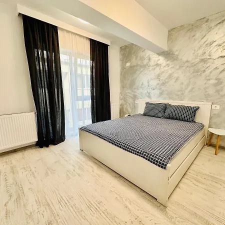 Residence * Boekarest