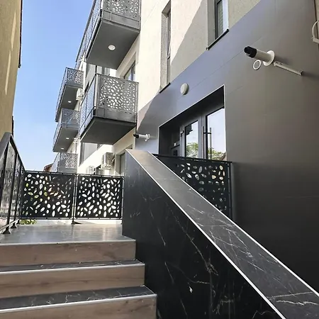 Residence Apartment *